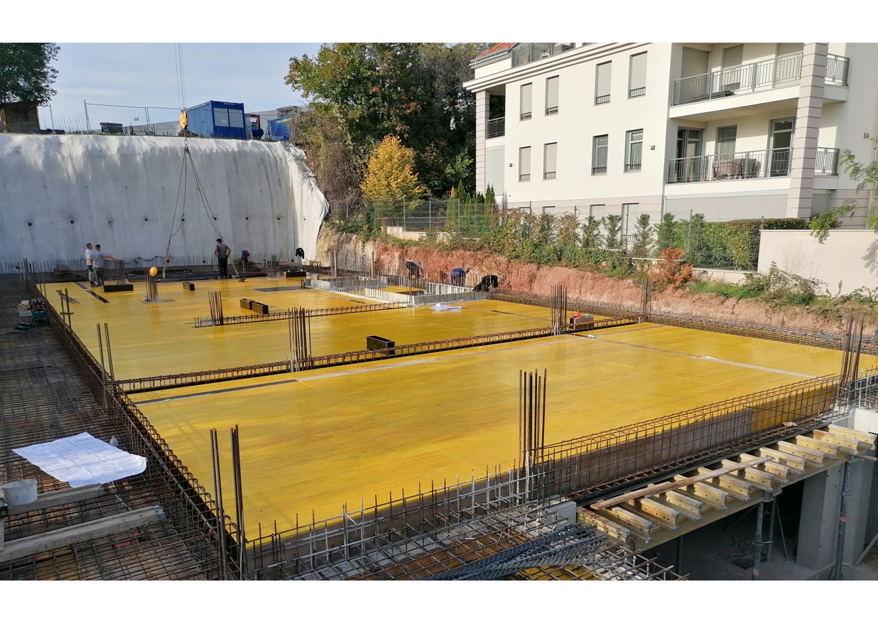 Családi és társasház monolit vasbeton szerkezet - 8